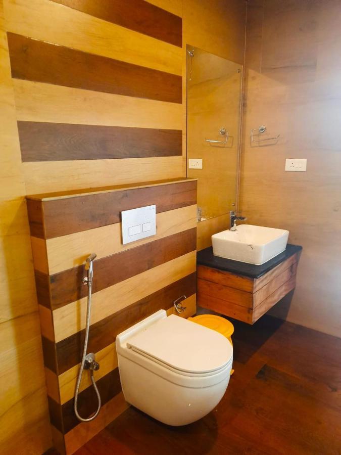 Kurinjiyil Farm Stay Мунар Екстериор снимка