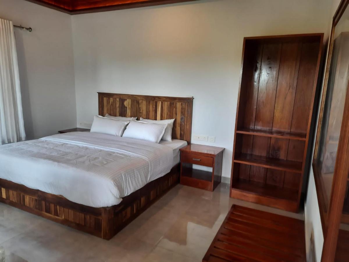 Kurinjiyil Farm Stay Мунар Екстериор снимка