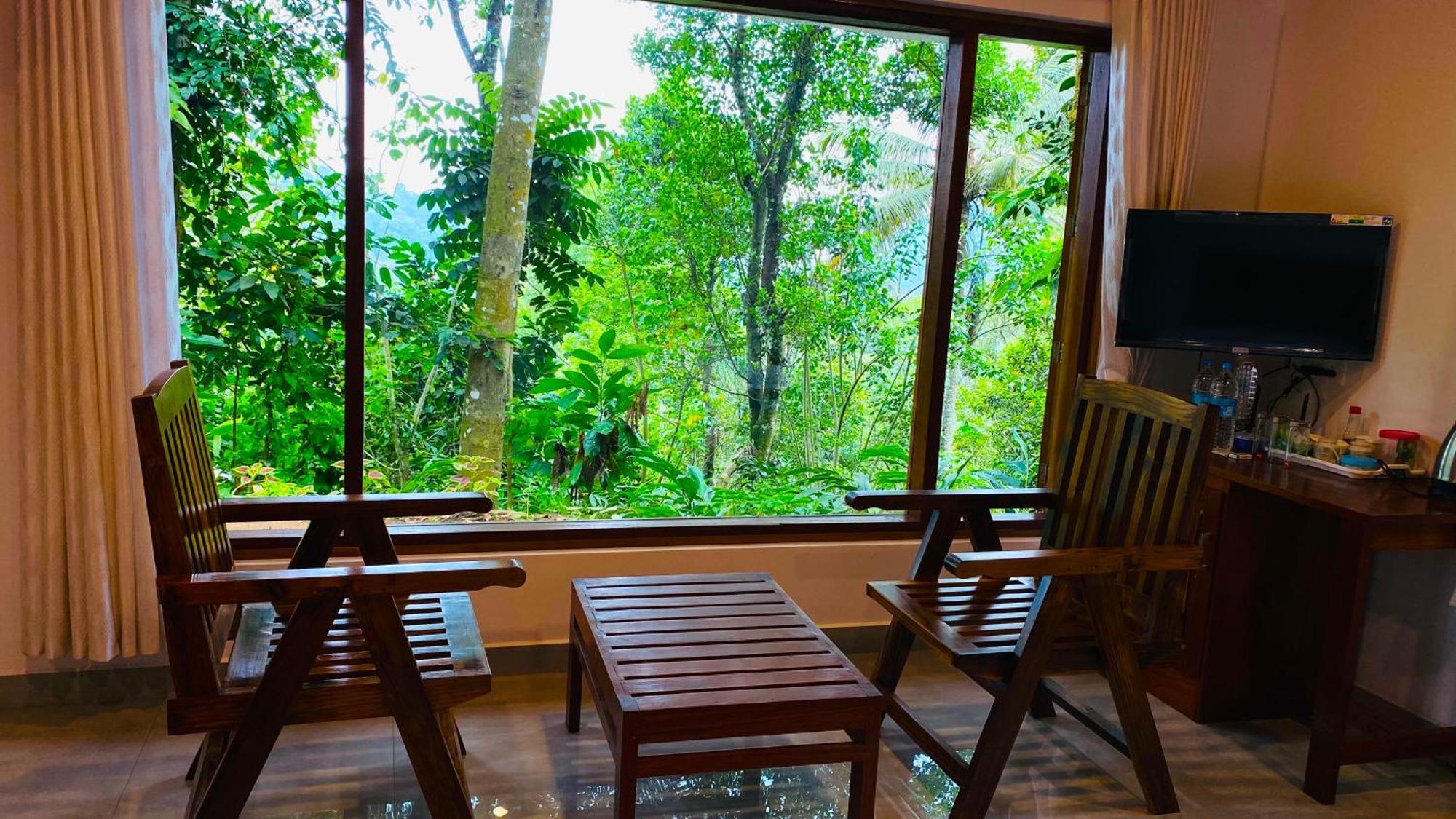 Kurinjiyil Farm Stay Мунар Екстериор снимка